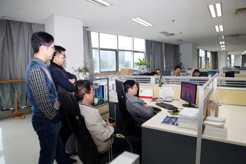 1542878304242873Gx4v.jpg 333.jpg